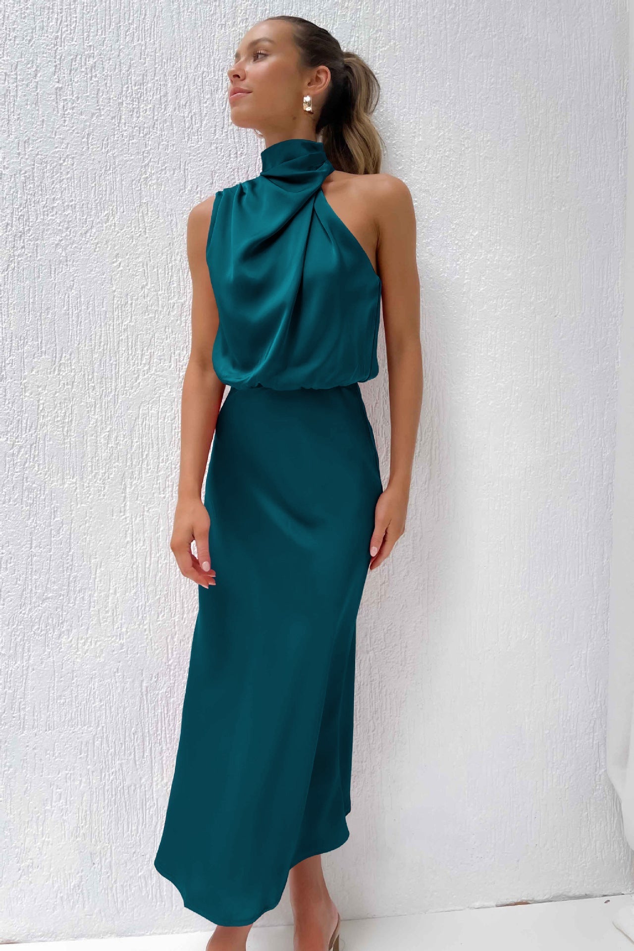 Tyra | Vestido de soirée elegante com decote halter