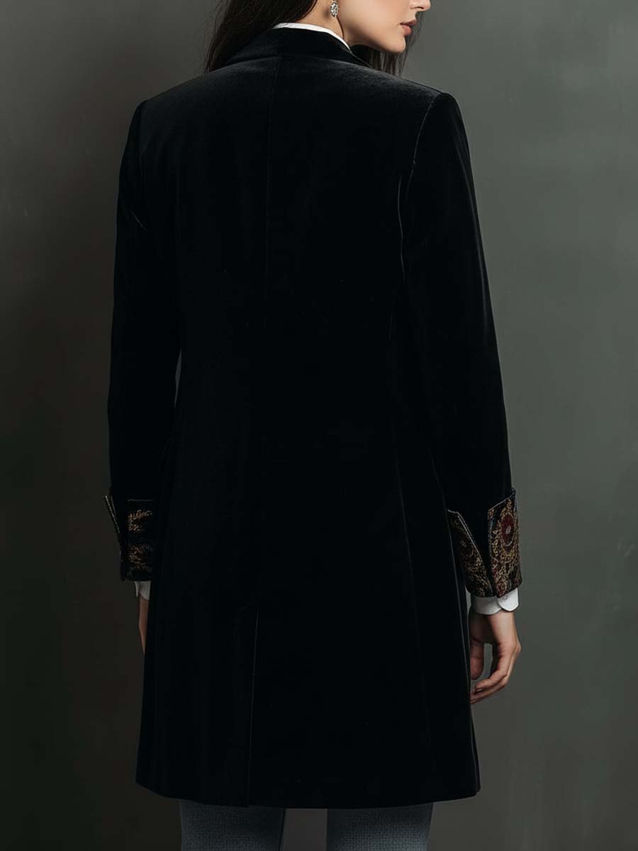 Octavia | Blazer Ajustado com Detalhes Barrocos