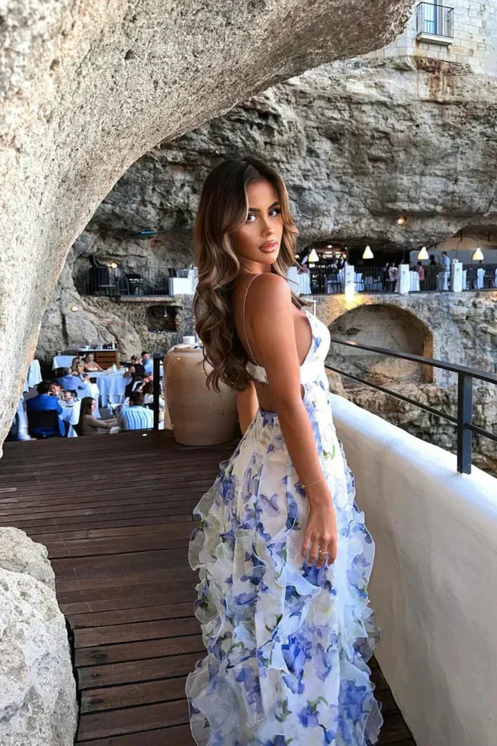 Uri | Vestido Midi Floral com Rendas