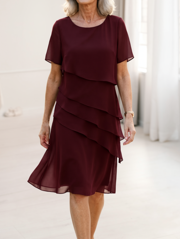 Juliette – Vestido elegante fluido com volantes