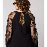 Barbara - Vestido elegante e sensual de renda preta