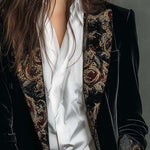 Octavia | Blazer Ajustado com Detalhes Barrocos