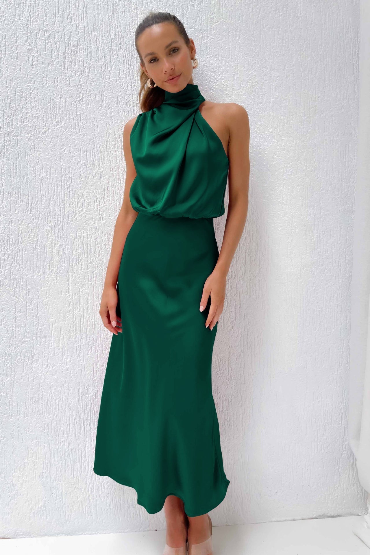 Tyra | Vestido de soirée elegante com decote halter