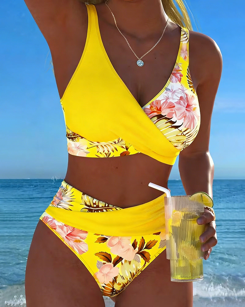 Jolina™ | Bikini de duas peças com estampado floral e contraste
