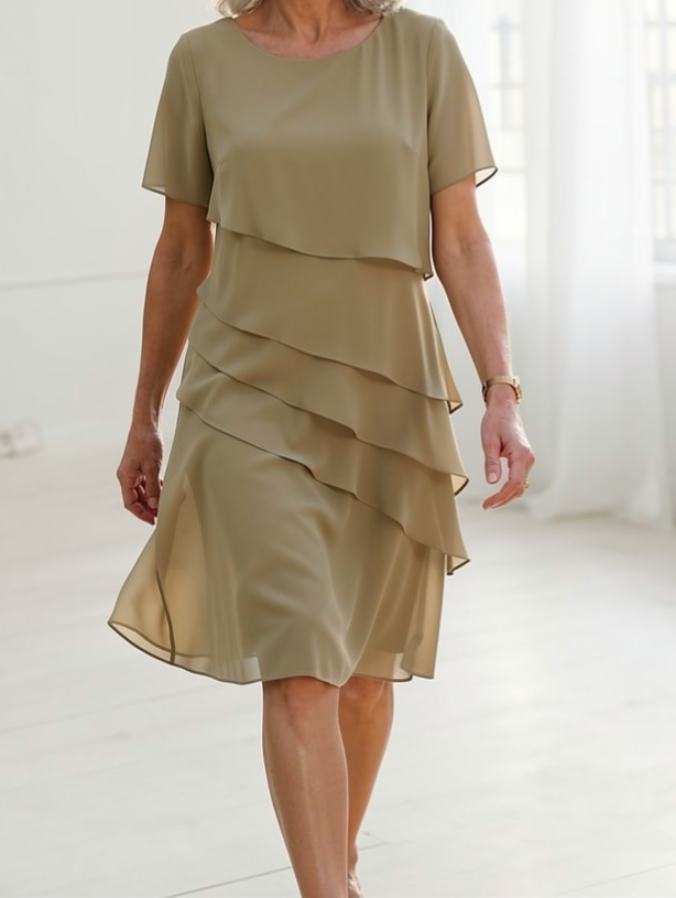 Juliette – Vestido elegante fluido com volantes