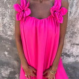 Vestido feminino de cor sólida com padrão floral
