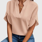 Beatrix™ | Camisa com decote em V