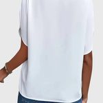 Beatrix™ | Camisa com decote em V