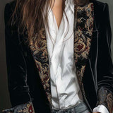 Octavia | Blazer Ajustado com Detalhes Barrocos