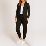 Beatrice | Elegância Moderna num Conjunto Confortável