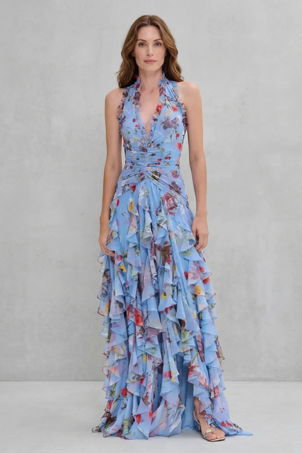 Belladina | Vestido Longo Romântico Kaskada de Rosas com Decote Americano