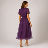 Flavia | Maxi Vestido com Decote em Forma de Gota e Acabamento em Renda