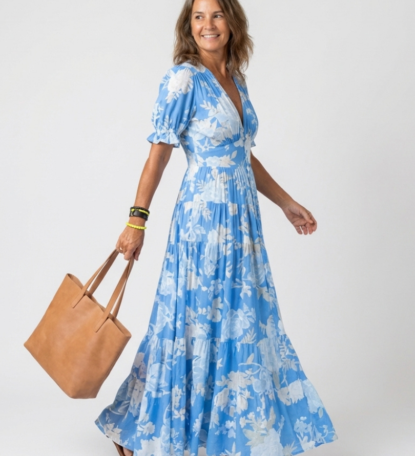 Juliette | Vestido midi com flores, mangas curtas e decote em V