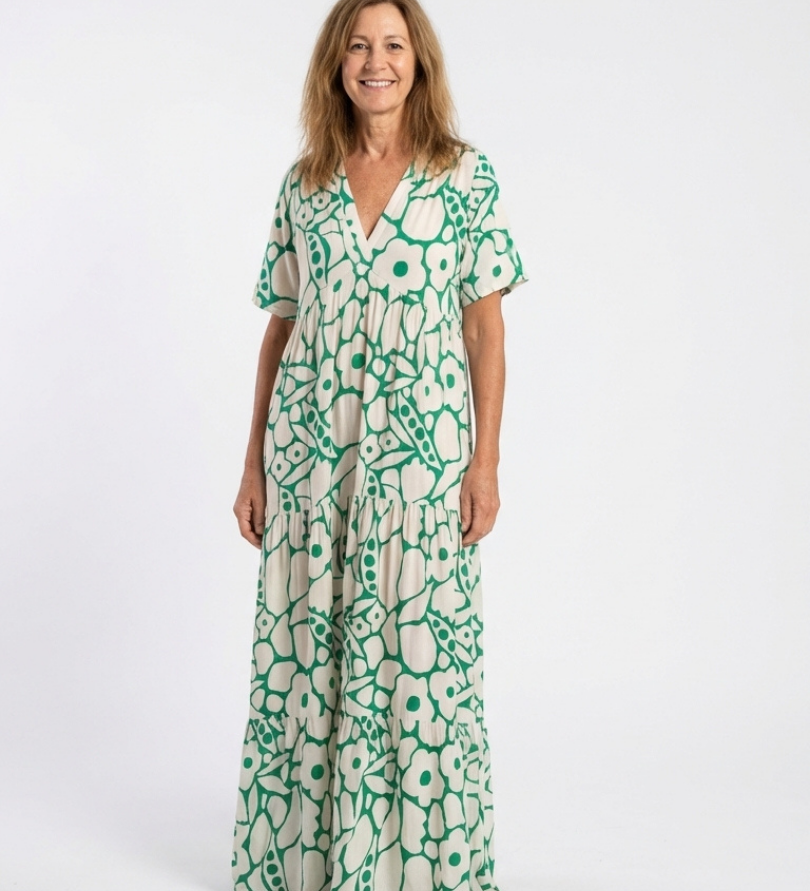 Lucie | Vestido midi com flores, mangas curtas e decote em V