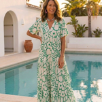 Lucie | Vestido midi com flores, mangas curtas e decote em V
