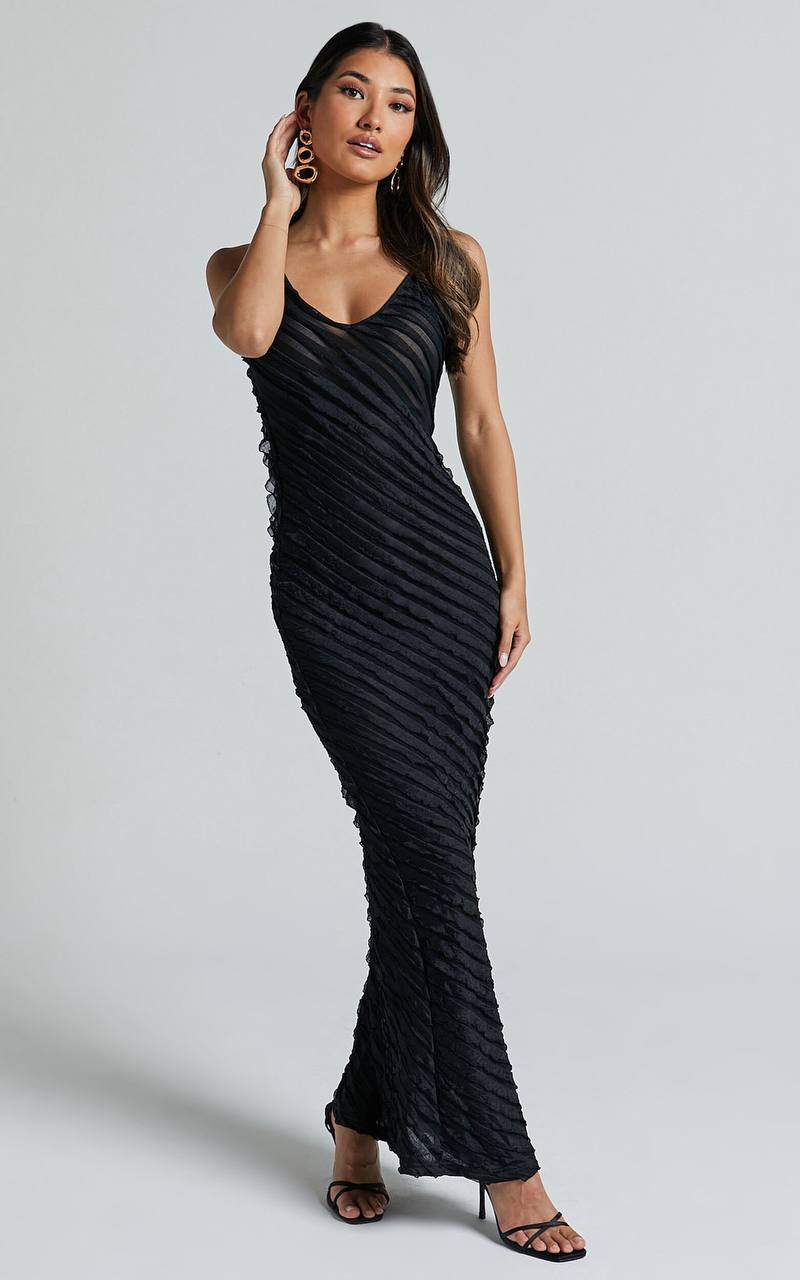 Solvi | Elegante vestido preto