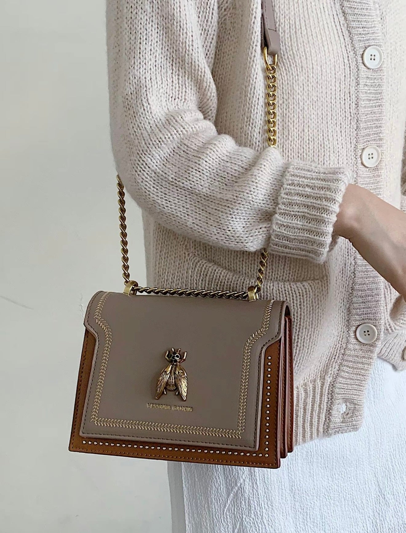 Éloria Paris - Bolsa de Cadeia de Luxo