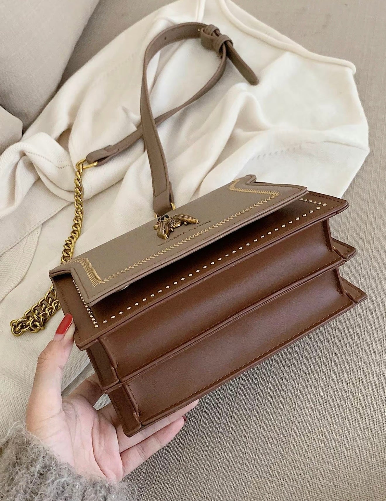 Éloria Paris - Bolsa de Cadeia de Luxo