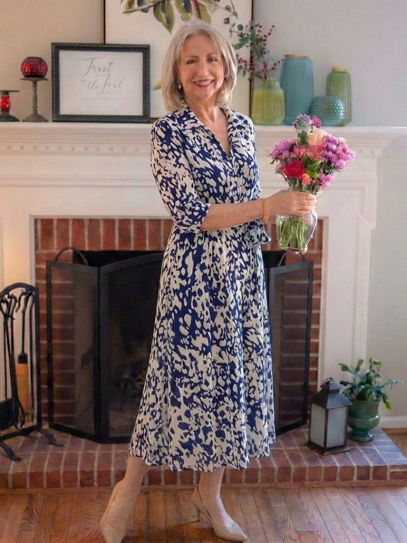 Claire | Vestido midi de mangas longas e cinto