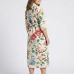 Charlotte | Vestido midi com flores e mangas curtas com botões