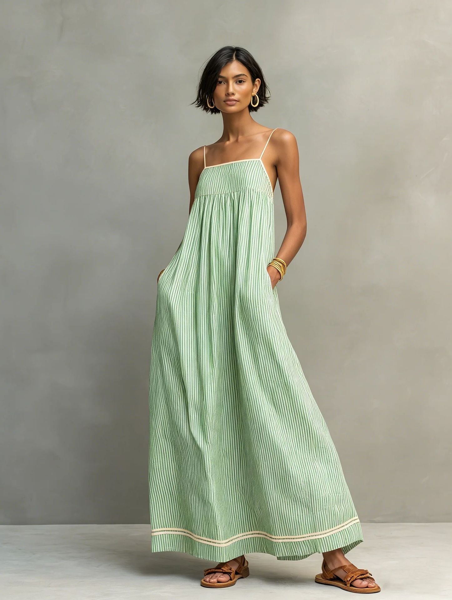 Vestido elegante longo sem mangas