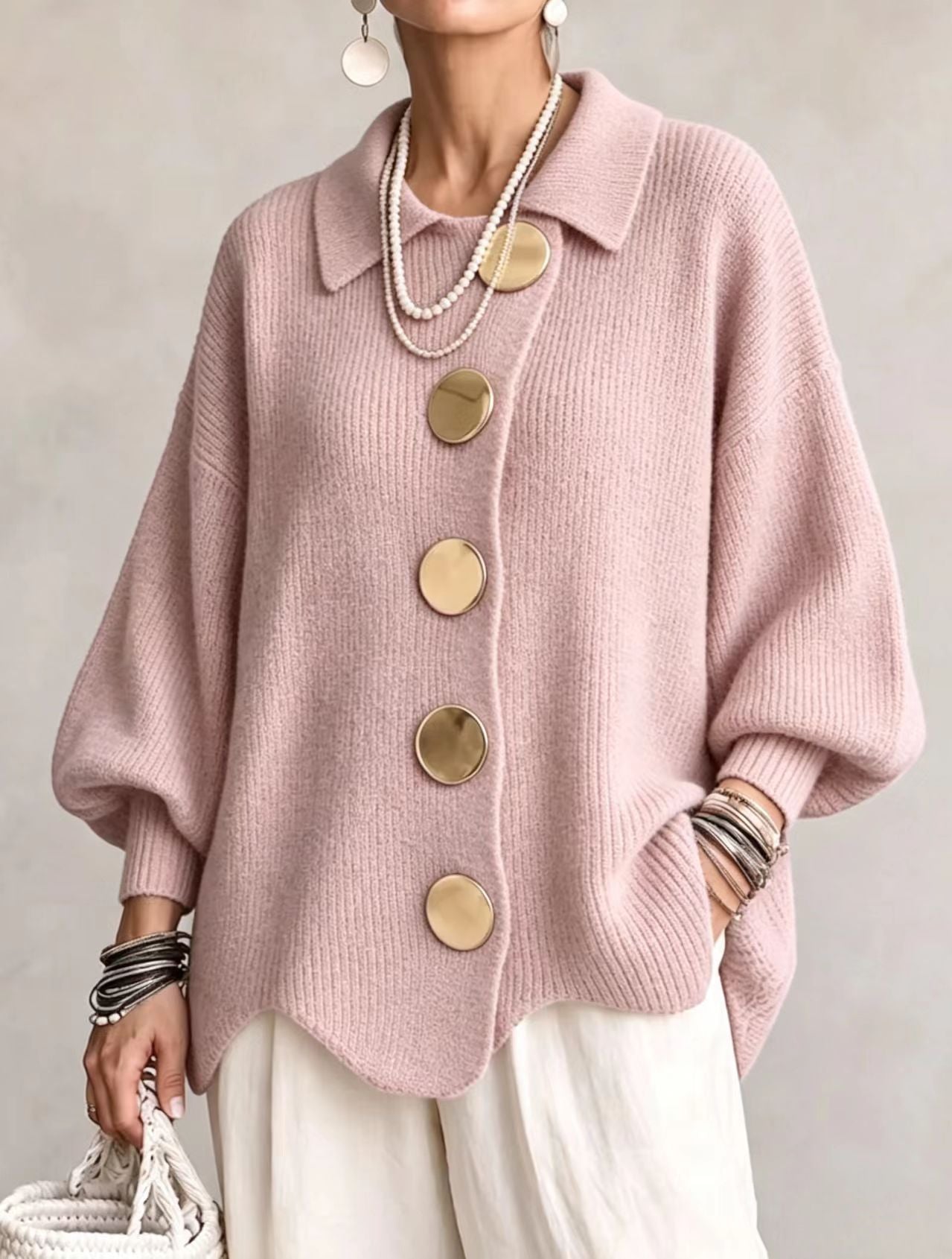 Victoire | Cardigan oversized com grandes botões dourados