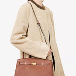 Amélisse - Bolsa de Couro Midi Elegante