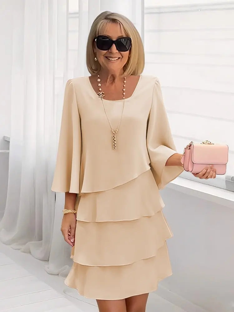 Élise – Vestido elegante fluido com volantes