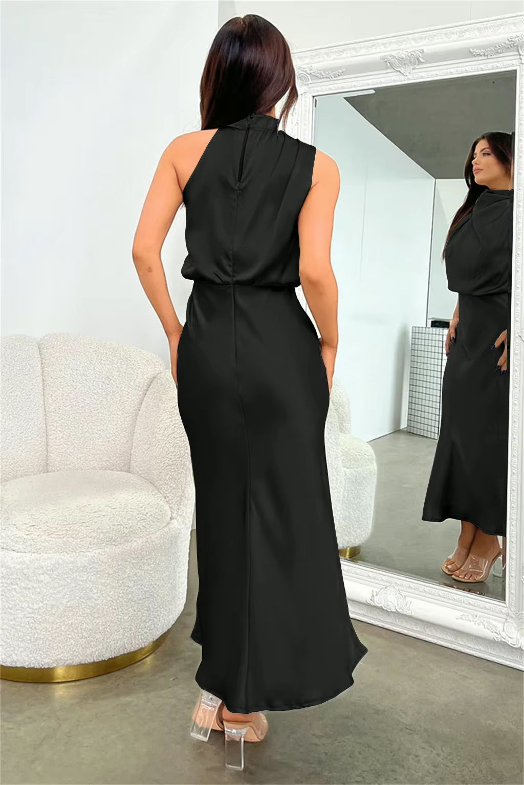 Tyra | Vestido de soirée elegante com decote halter