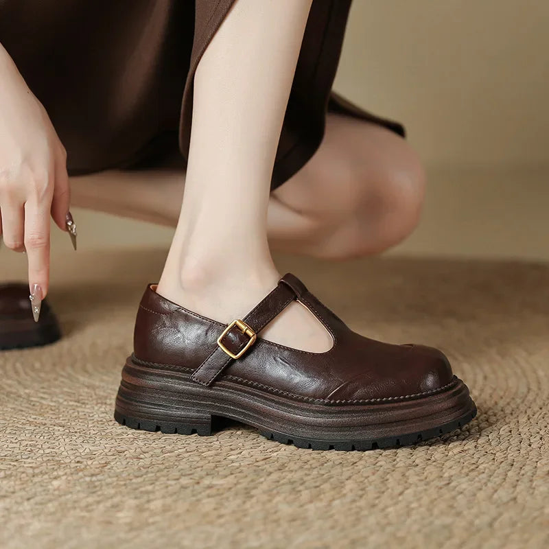 Mary Janes - Sapato Elegante em Couro