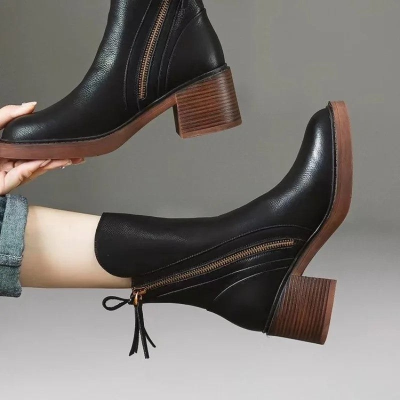 Botins em Couro