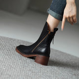 Botins em Couro