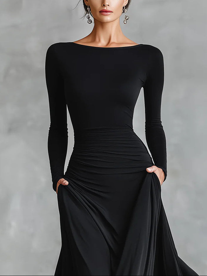Noémie | Vestido Longo Preto com Decote Bateau & Drapeado Elegante