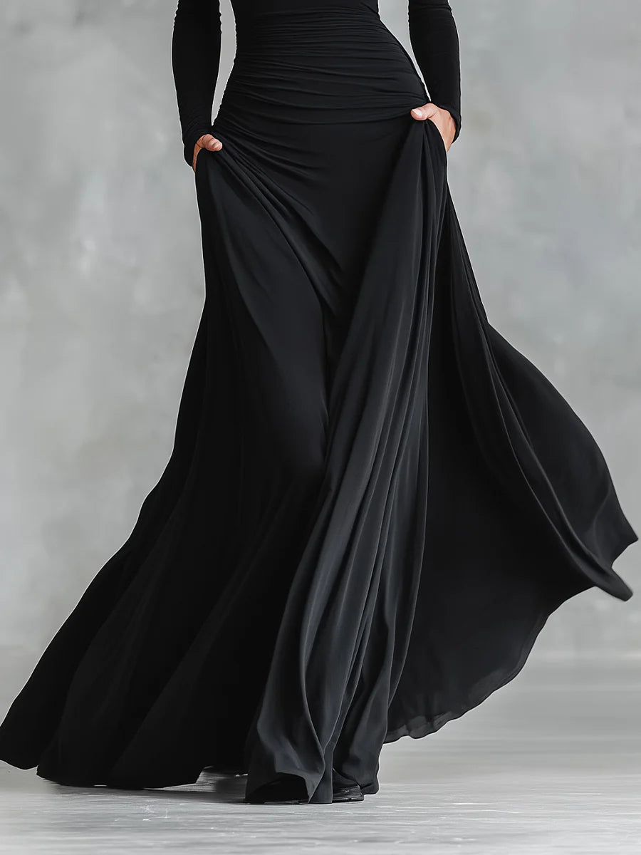 Noémie | Vestido Longo Preto com Decote Bateau & Drapeado Elegante