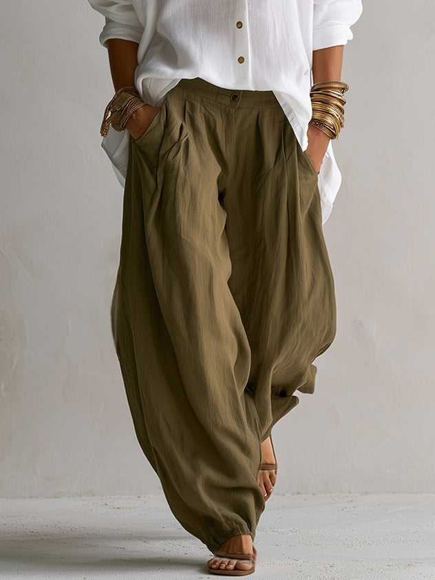 Capucine | Camisa Branca Larga e Calças Lantern Verde Oliva