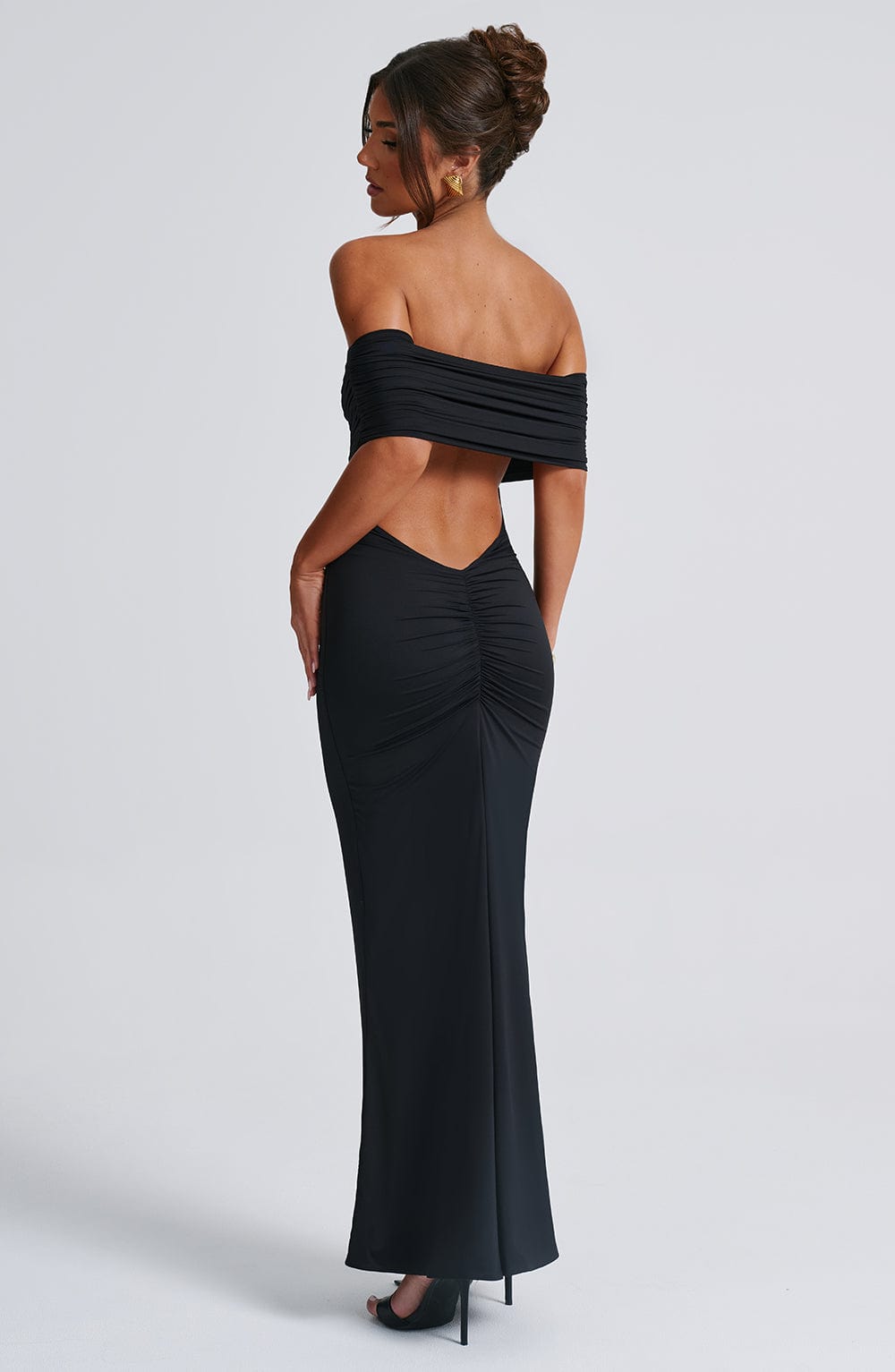Tindra | Robe longa Bardot refinada