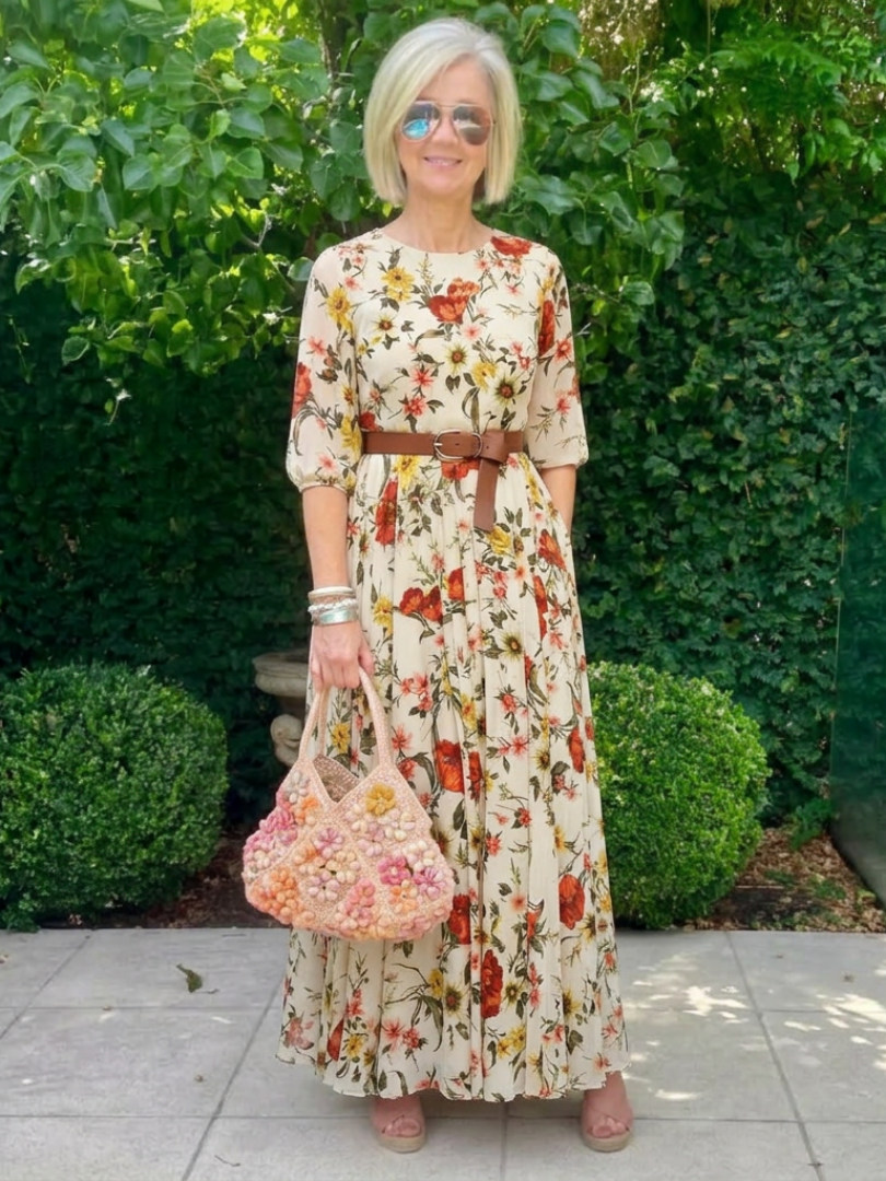 Isabelle | Vestido maxi com cinto, decote redondo e mangas três-quartos