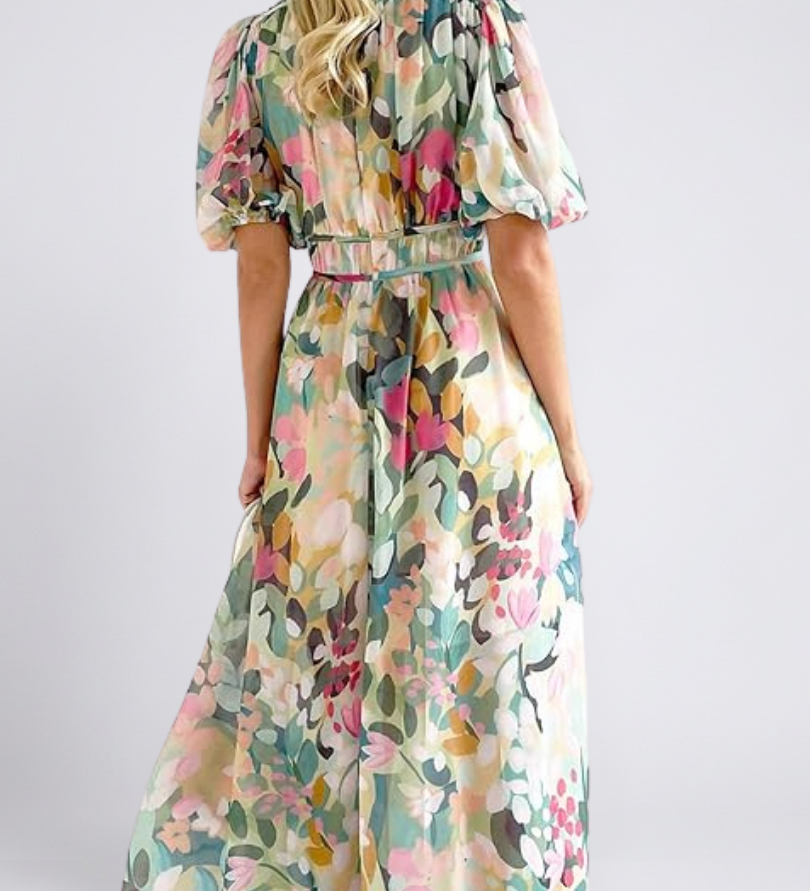 Audrey | Vestido midi de mangas curtas e cintura franzida