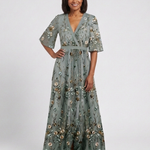 Élodie | Vestido maxi bordado com decote em V