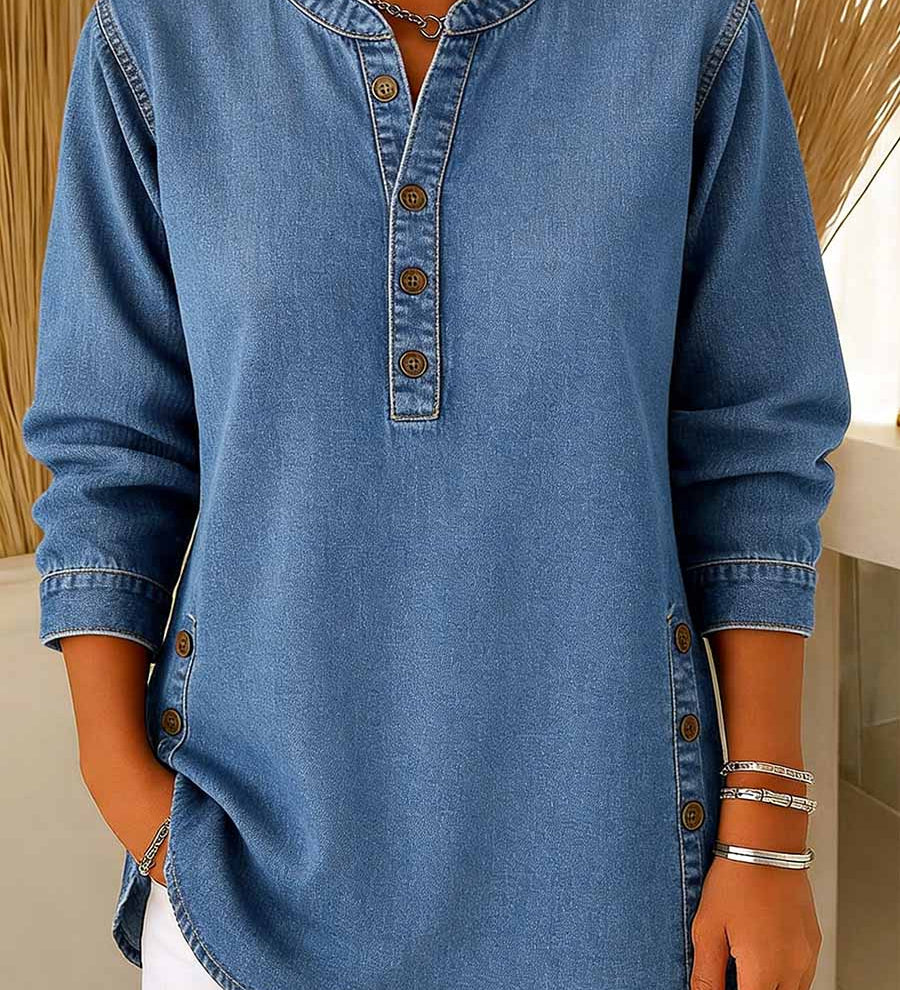 Amira™ | Camisa de ganga com decote em V